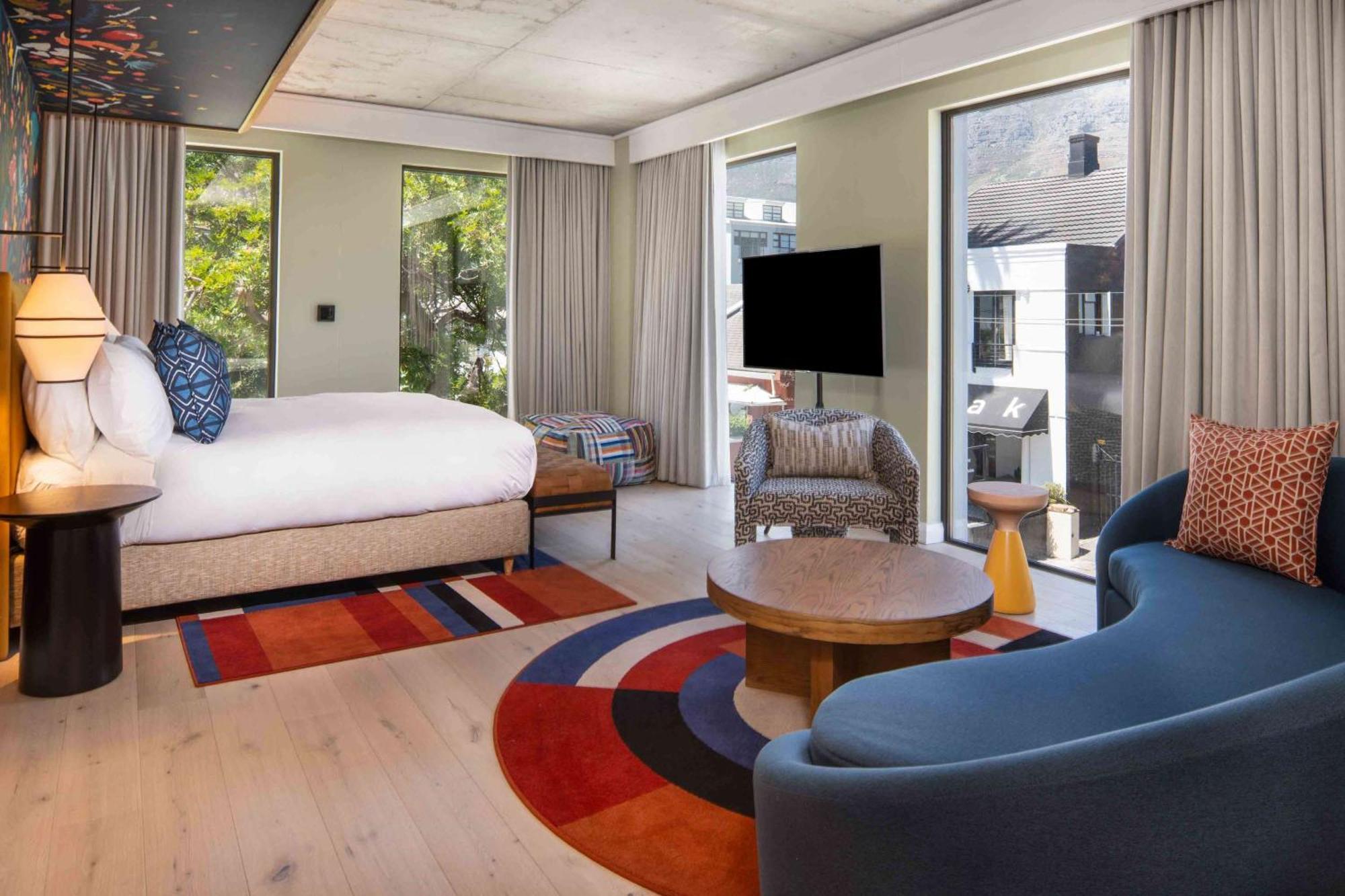 Canopy By Hilton Cape Town Longkloof Екстериор снимка
