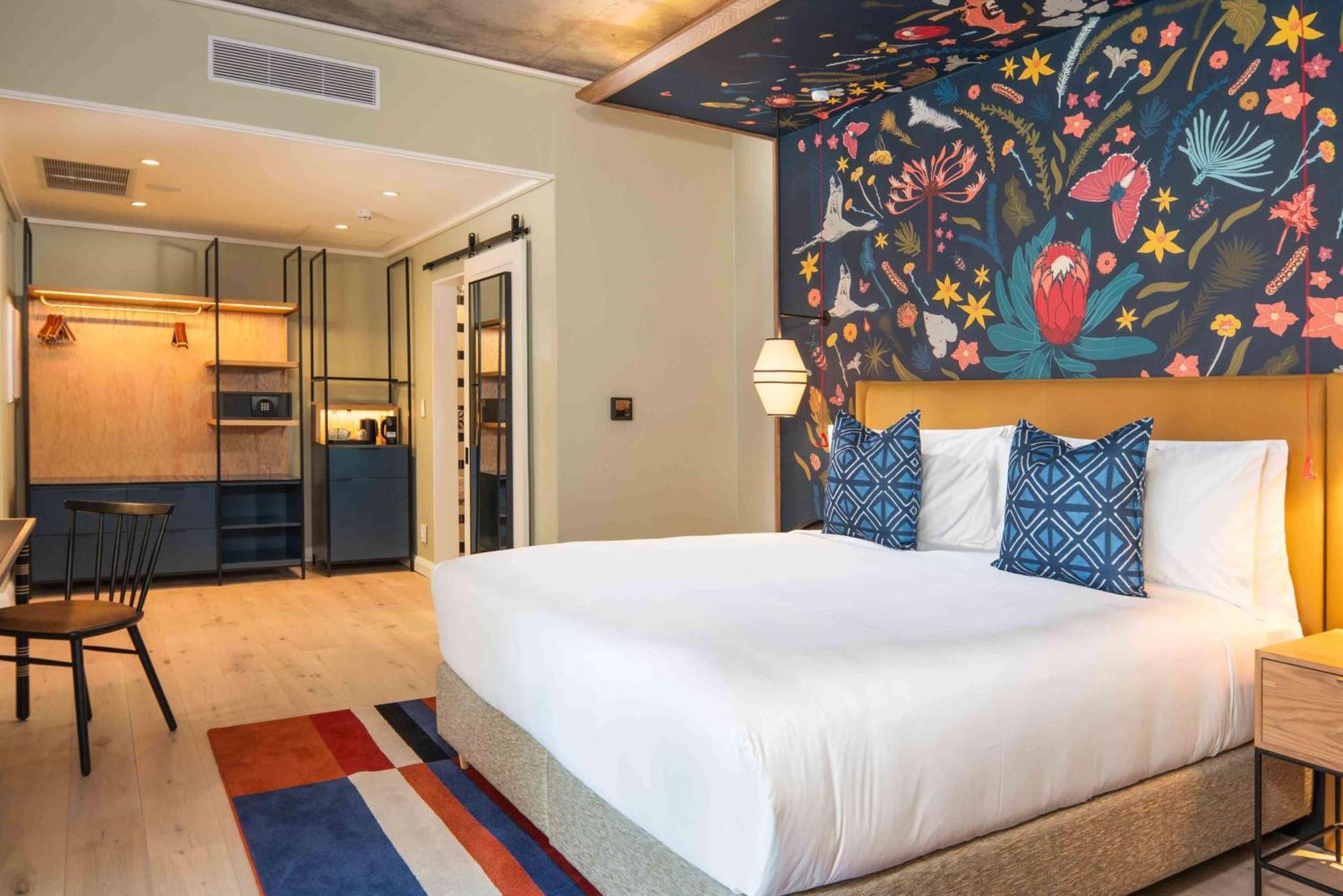 Canopy By Hilton Cape Town Longkloof Екстериор снимка